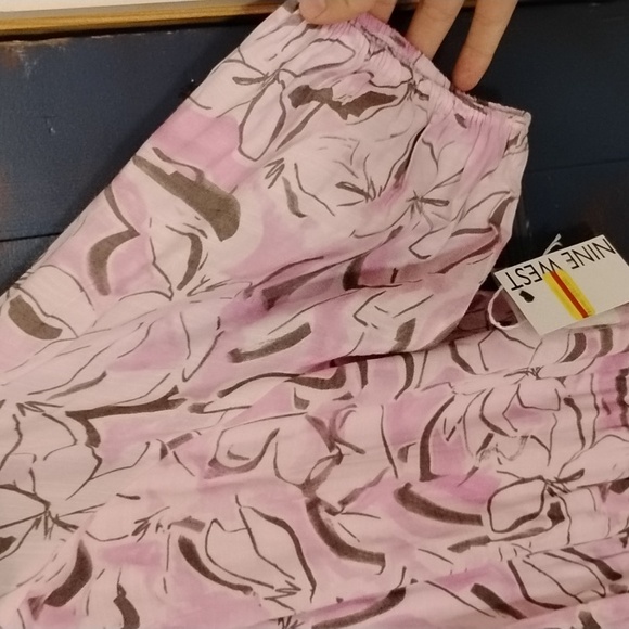 Dress - Picture 4 of 6